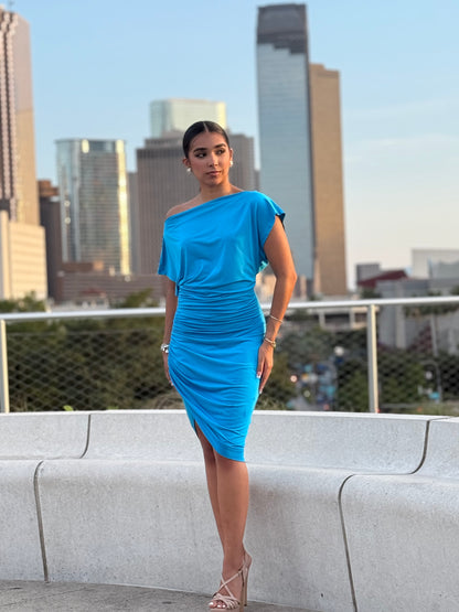 Short Sleeve Ruched Midi Dress