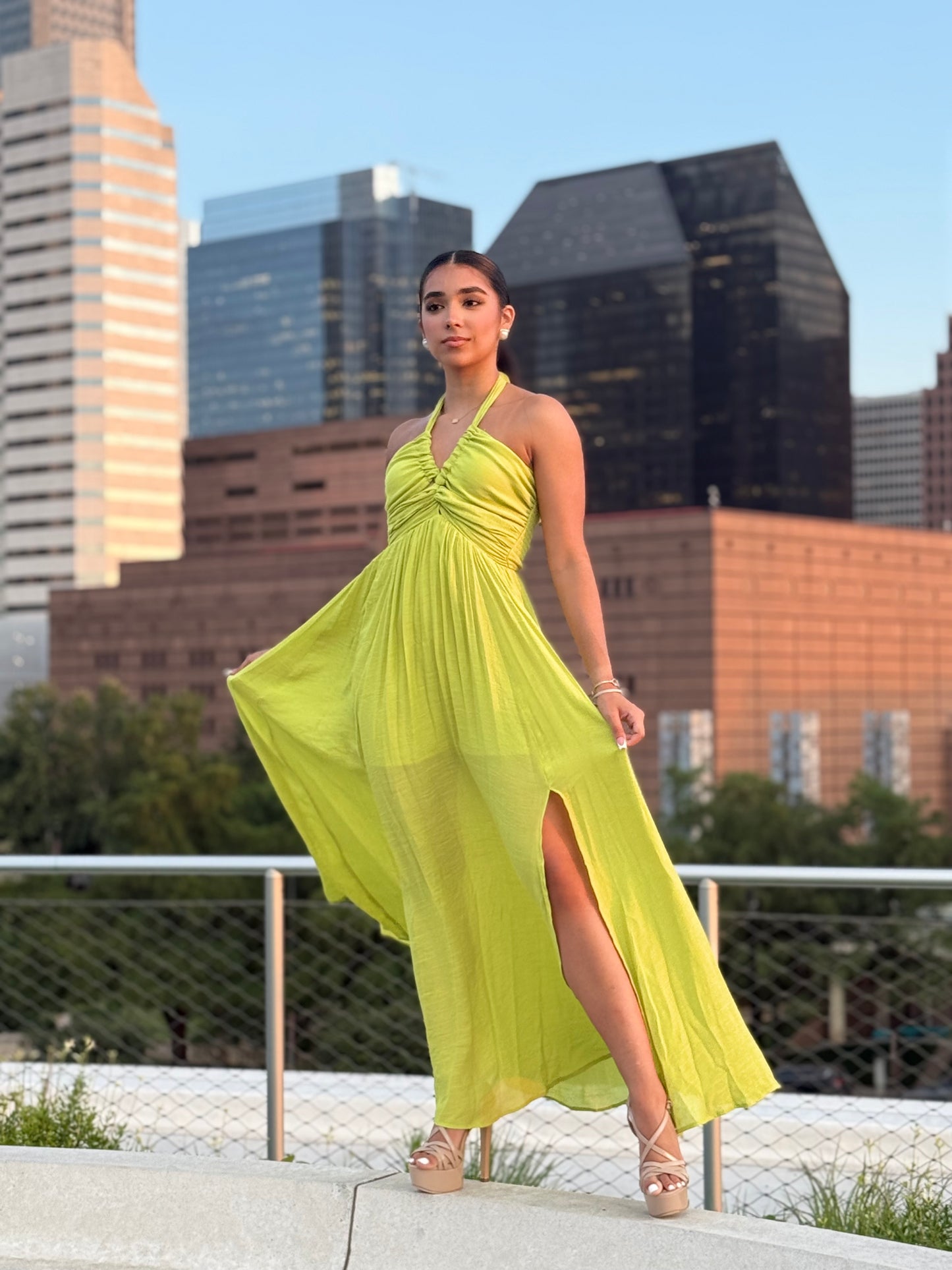 Halter Cut-Out F Chest Smocked Maxi Dress