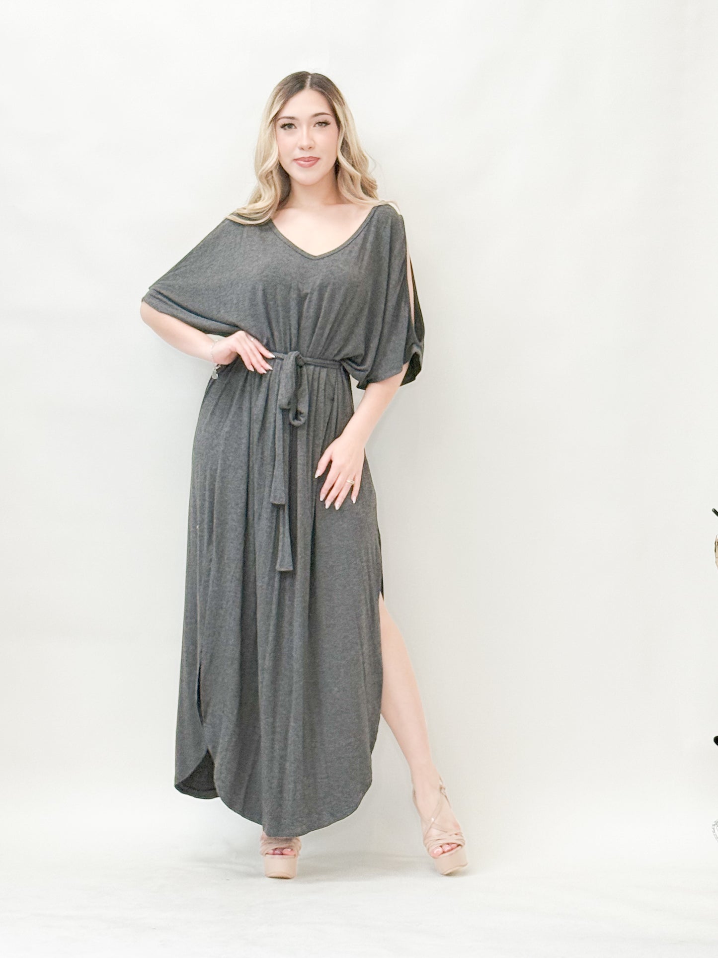 Charcoal Split-Sleeve Maxi Drees