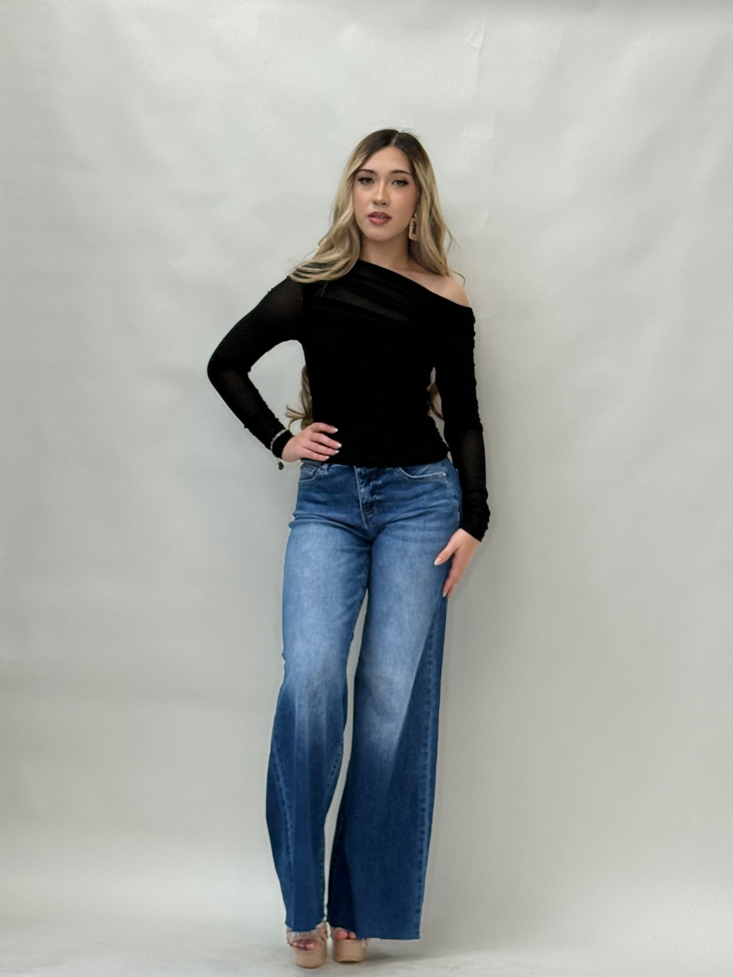 Off-Shoulder Ruched Mesh Sleeve Top