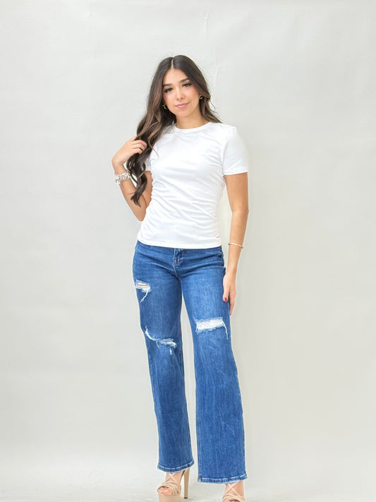 Classic Essential Fitted Tee